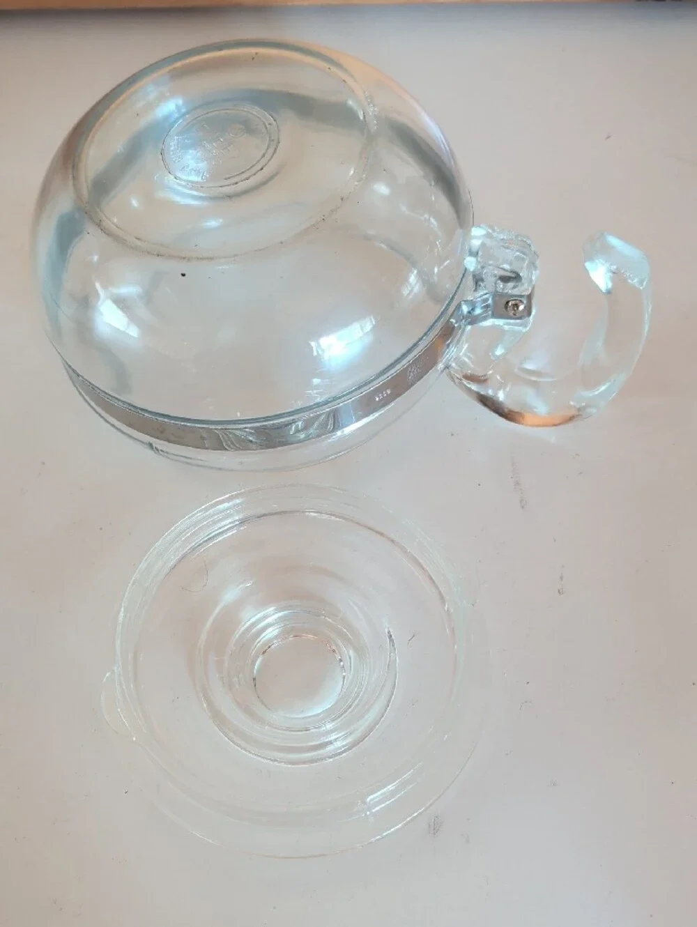 VTG. Pyrex Flameware Clear Glass Teapot with Silver Accent Lid. Made In USA